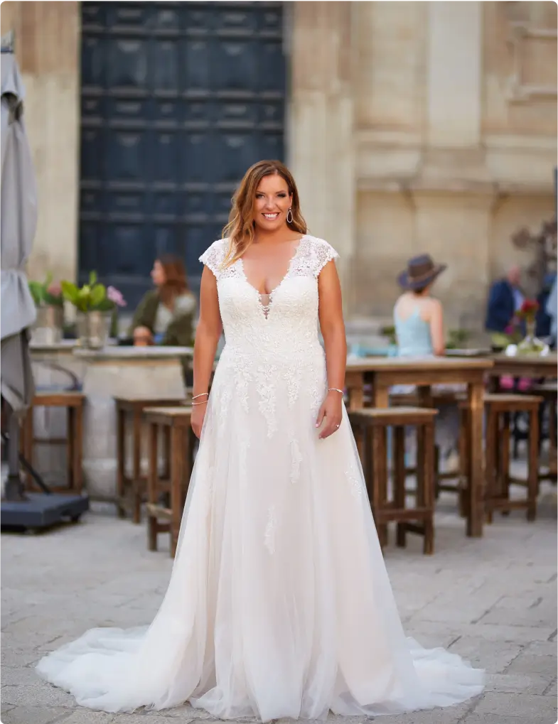 Miss Emily Plus Size bruidsjurk - plus-002