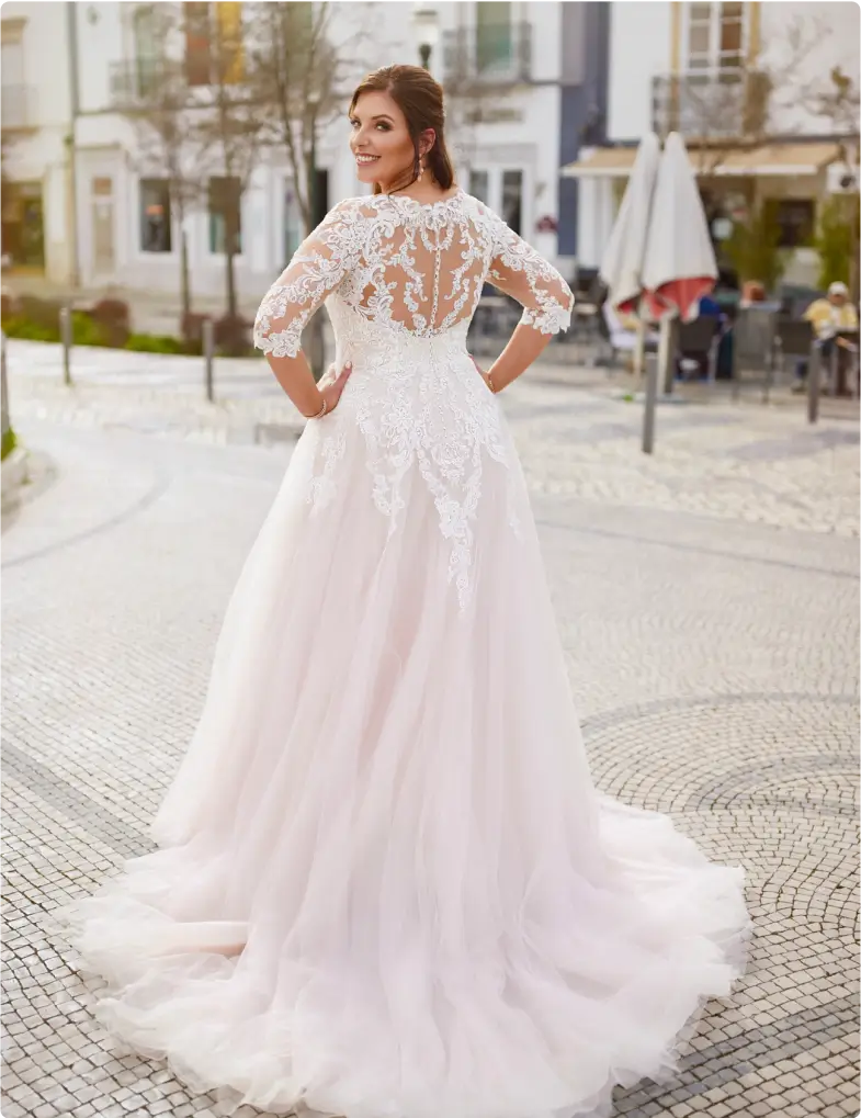 Miss Emily Plus Size bruidsjurk - plus-007