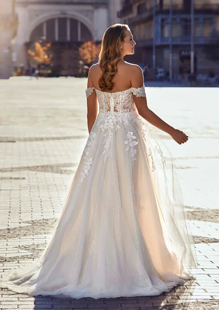 White one by Pronovias bruidsjurk - white-009