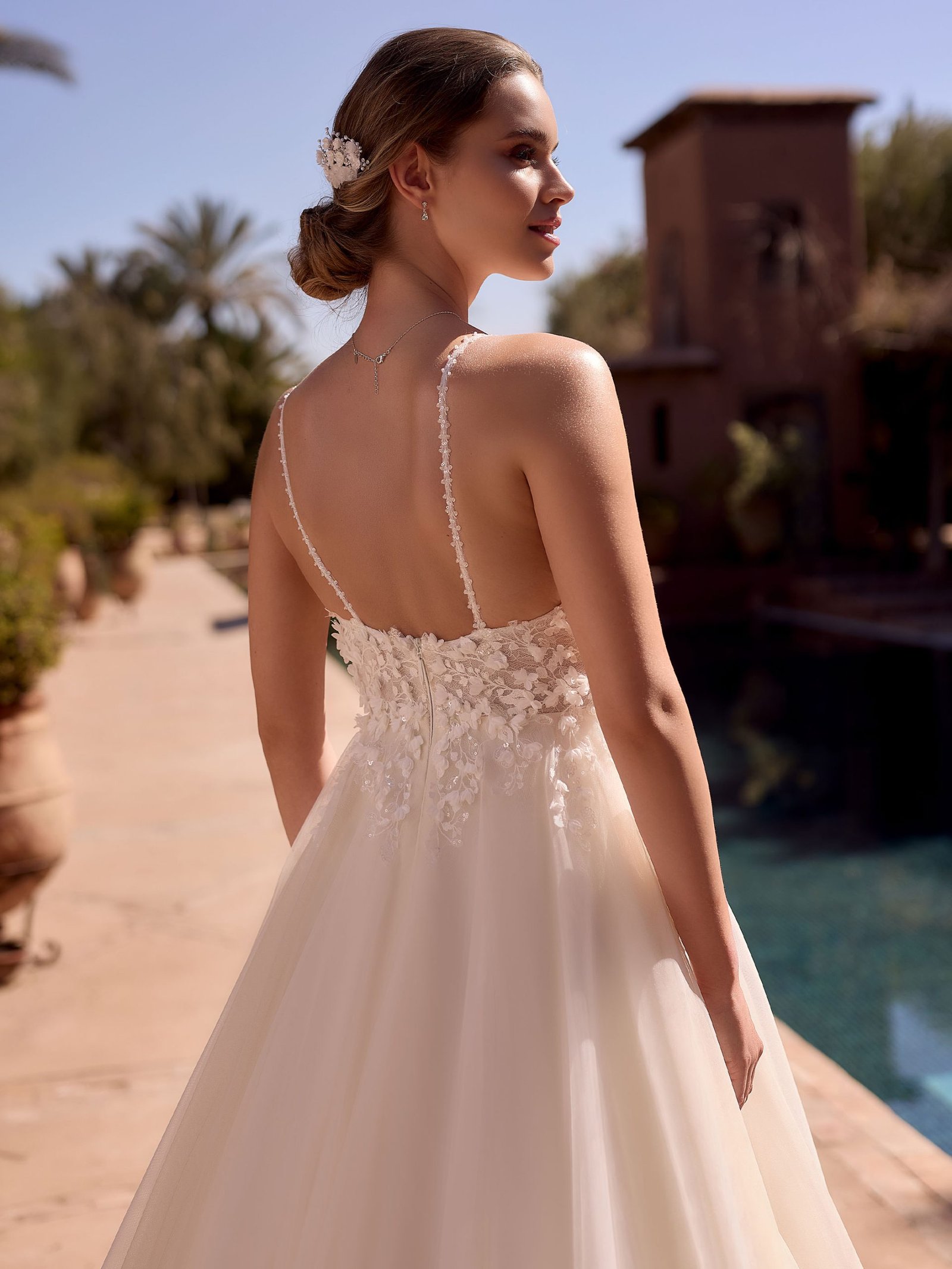 Ariana bruidsjurk - Bianco-Evento-bridal-dress-Ariana-(4)