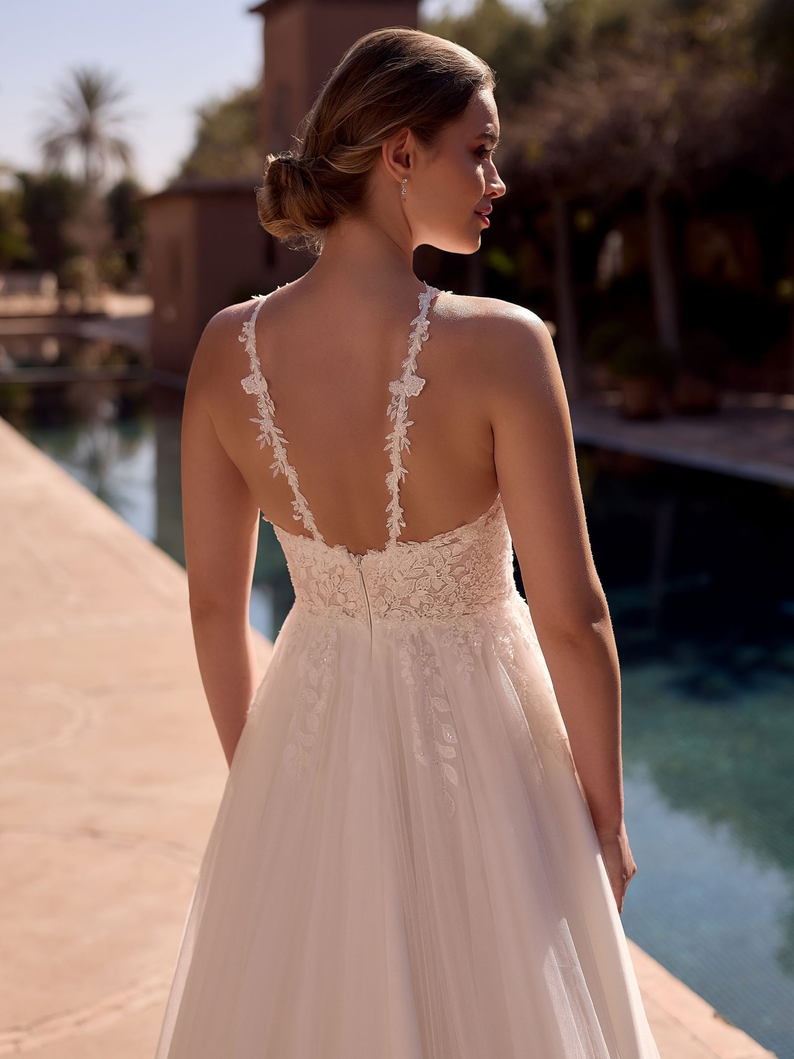 Floria bruidsjurk - Bianco-Evento-bridal-dress-Floria-(4)